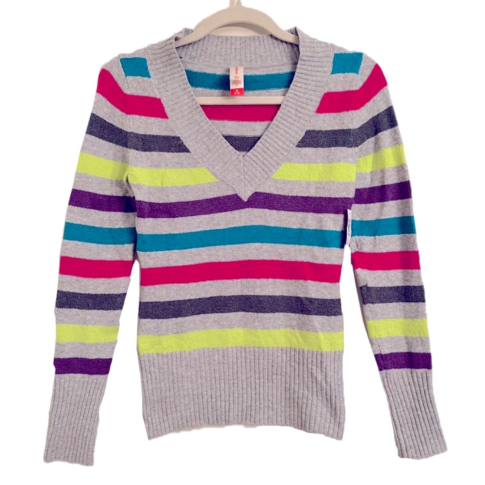 New With Tags Soft V-Neck Striped Sweater